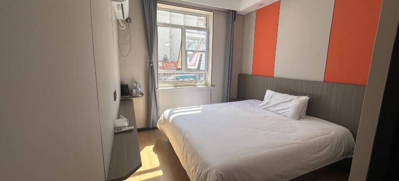 华驿精选酒店(烟台汽车总站火车站店)图片