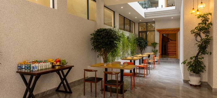望春阁·Crescent|供氧·生活美学度假美宿(独克宗古城店)图片