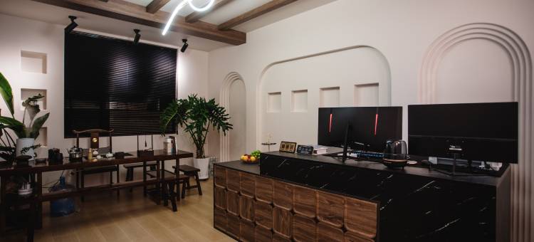 诗情｜Verse设计师智能氧境(独克宗古城大佛寺转经筒店)图片