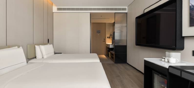 上海静安寺西康路亚朵酒店图片