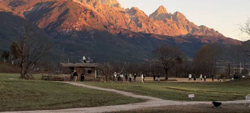 糊涂窝臻享牧场民宿(白沙古镇店)图片