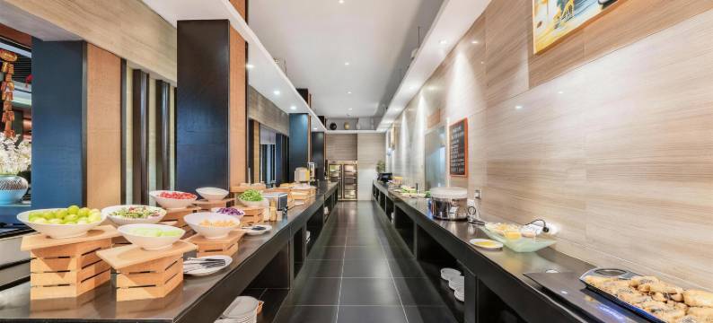 水晶璞邸酒店(景德镇陶阳里人民广场店)图片