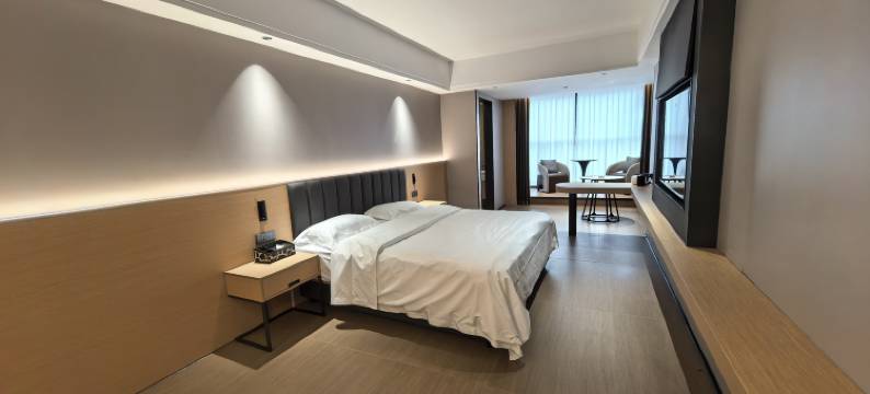 柏亚智能酒店(盘州东湖公园合力广场店)图片