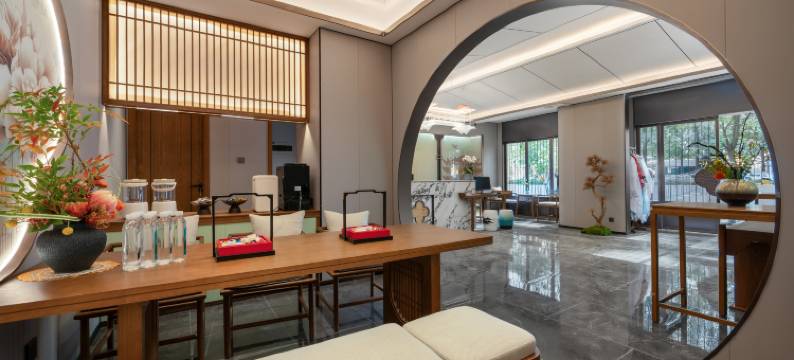 陌上轻居酒店(昆明高铁南站大学城店)图片