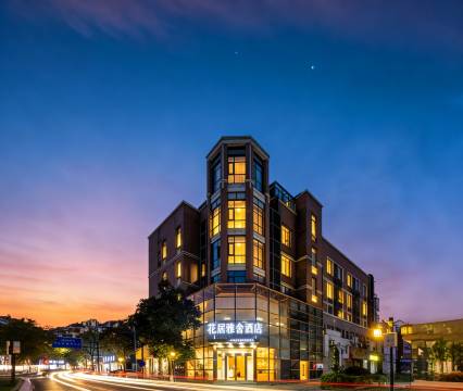 hotel overview picture