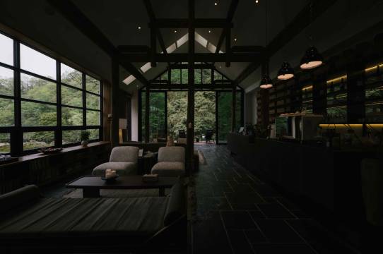 青城山栗下安隐.森林私汤民宿图片