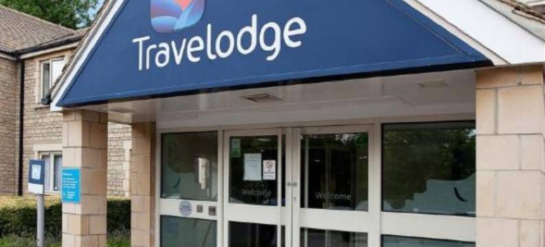 赛伦塞斯特旅客之家酒店(Travelodge Cirencester)图片