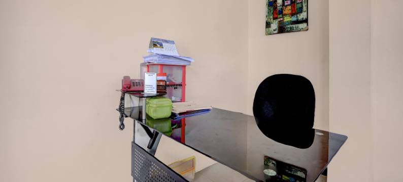 OYO 94899 Homestay Syariah Near UPN图片