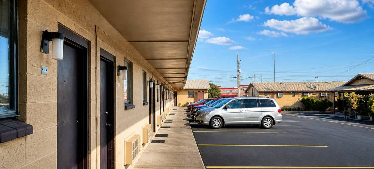 天际线汽车旅馆 巴特尔斯维尔 75号公路(Skyline Motel Bartlesville Hwy 75)图片