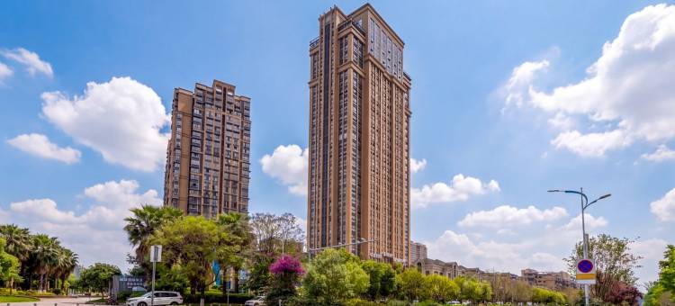 暮色主题民宿(南充滨江大道店)图片