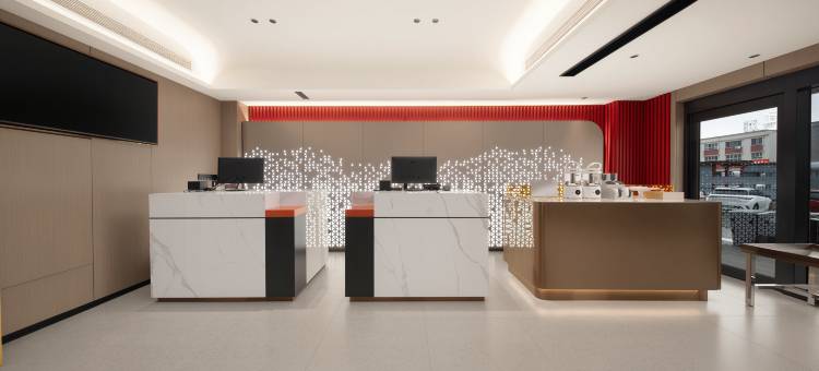 柏曼酒店(博乐青得里大街店)图片