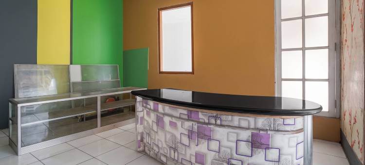 O酒店(Summarecon Mall Serpong，原Gemilang家庭旅馆)(Hotel O near Summarecon Mall Serpong formerly Gemilang Guesthouse)图片
