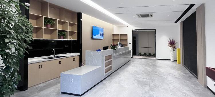 艺龙海雅酒店(鲁迅故里银泰店)图片