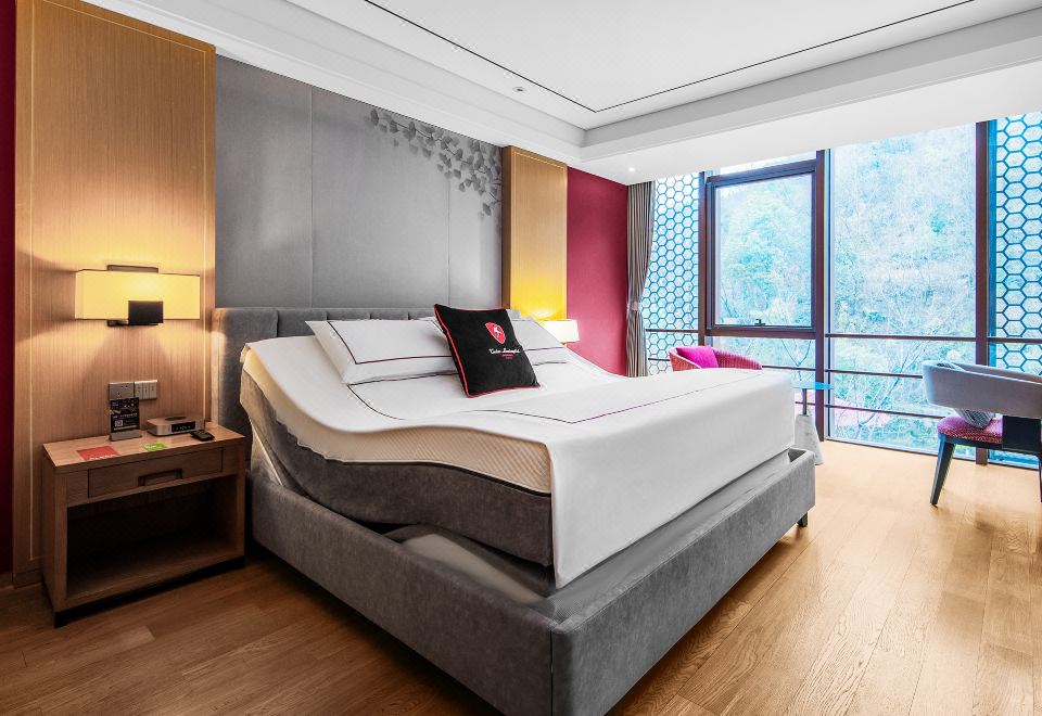 Suzhou Tonino Lamborghini Rosso HotelHotel Overview