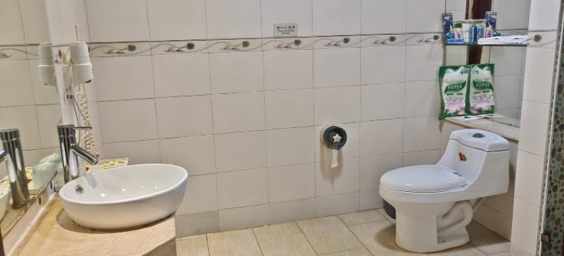 怡海酒店(绵阳高铁站凯德广场店)图片