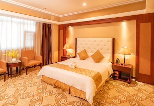 Jingyi guoji Hotel(Guangzhou Huadu Sunac Cultural Tourism Store) Hotel Overview