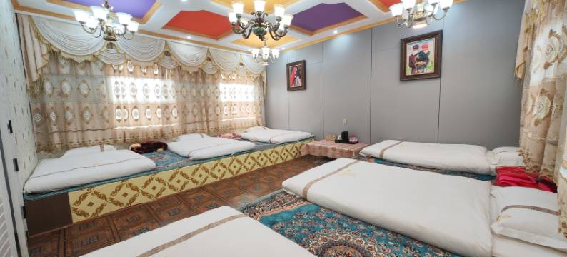 盘龙云居精品生态民宿(红其拉甫机场店)图片