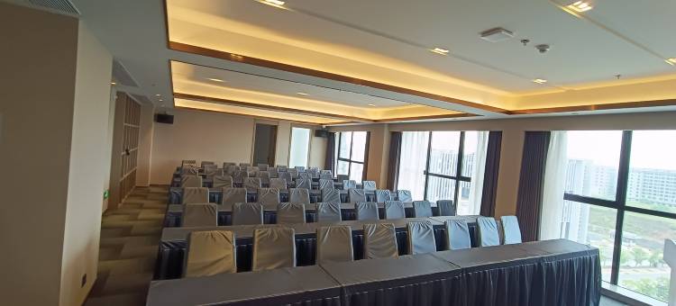 麗枫酒店(长沙县黄花国际机场木马塅地铁站店)图片