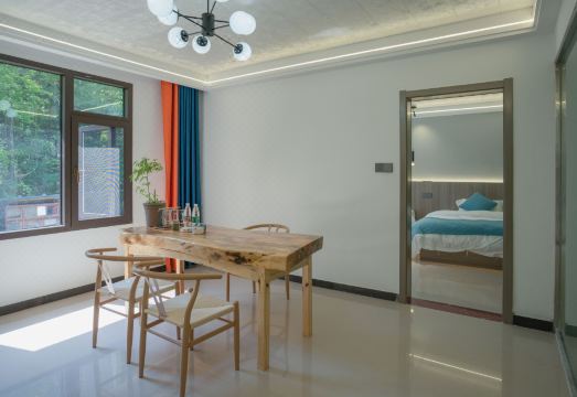 Qingchunfeng Homestay Hotel Overview