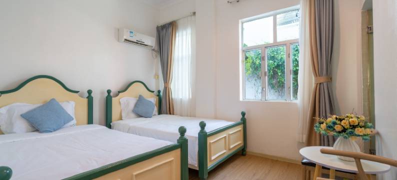 深圳较场尾彼此客栈图片