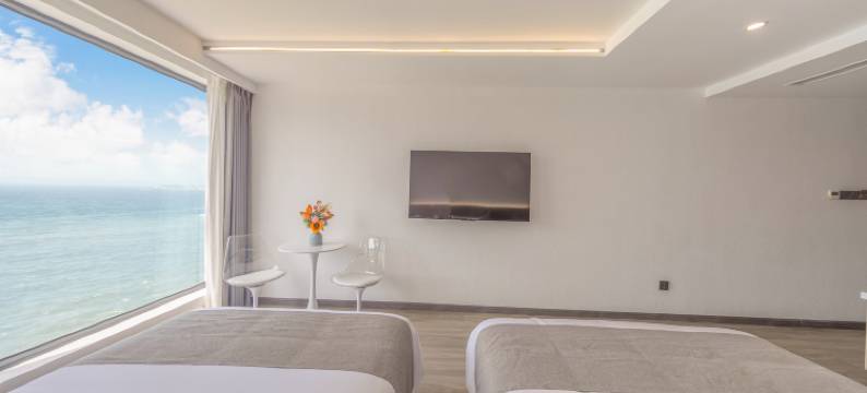 东极岚海·全海景轻氧设计民宿图片