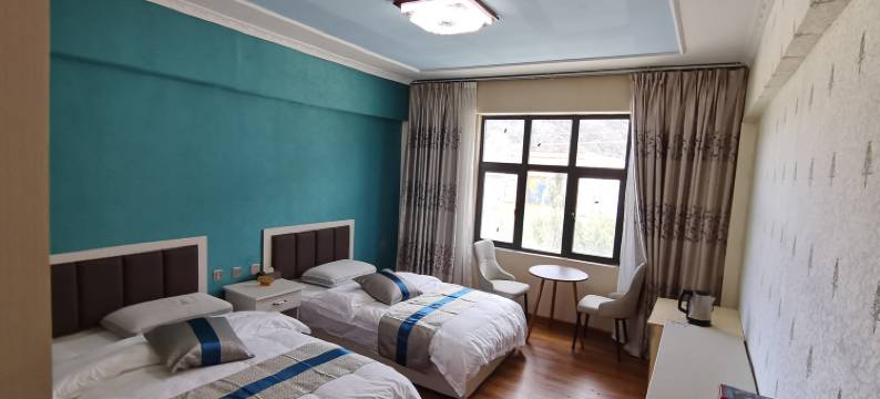 定日孔唐家庭饭店图片