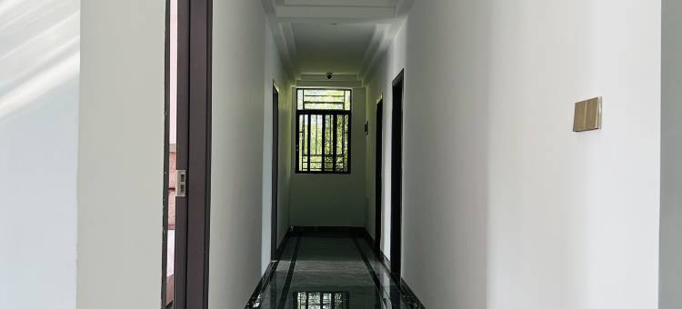龙威民宿(宝晶宫店)图片