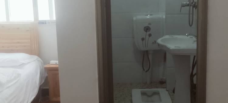 宝兴逸萱客栈图片