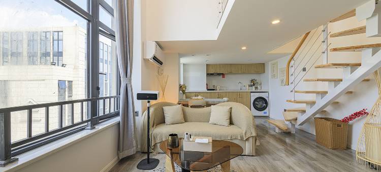 栖牛·自助投影公寓(简阳万汇中心店)图片