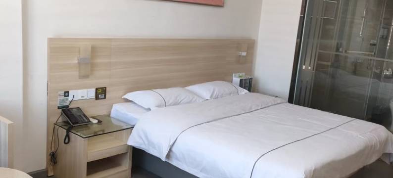 爱琴海商务酒店(随州舜井大道澳门街店)图片