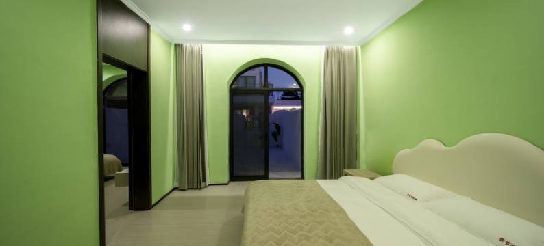 Cloud House ·云卷花舍·庄园民宿(北海银滩国际客运港店)图片