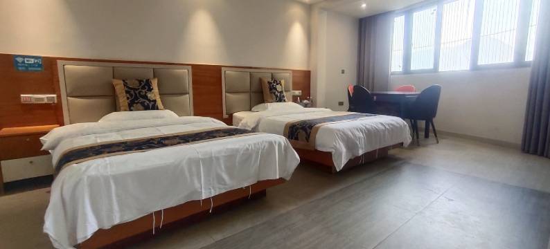 巫山朗廷酒店图片