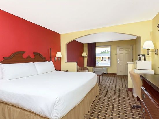 萨姆特美洲最佳价值套房酒店