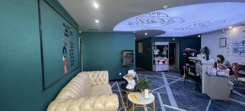 七情微情动酒店(娄底万豪步行街店)图片