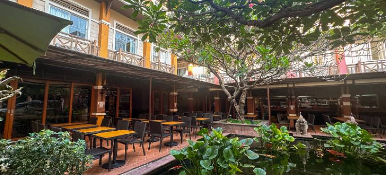 拉姆布特里村广场旅店(Rambuttri Village Inn & Plaza)图片