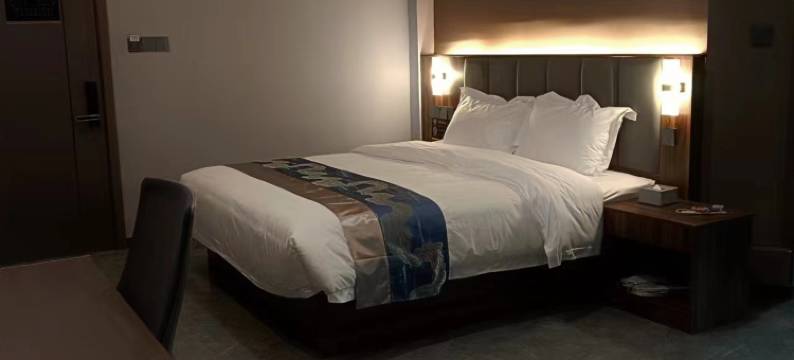 微山湖渔家里酒店(微山岛风景区店)图片