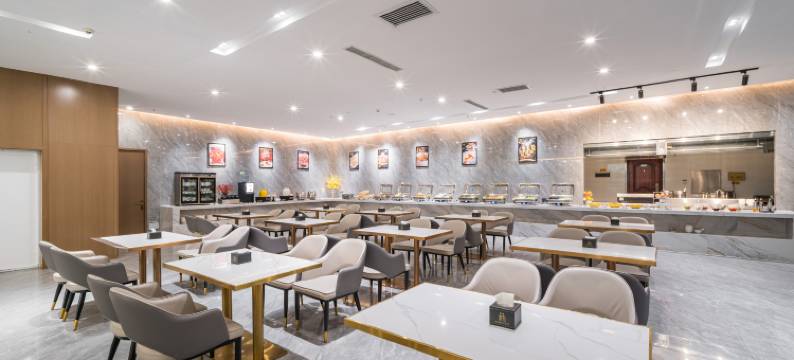 阿拉尔桉漫君悦酒店图片