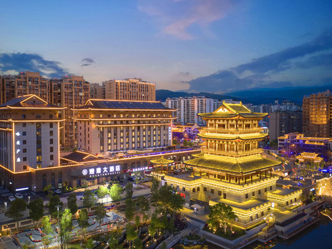 西昌观唐大酒店(邛海17度唐园店)