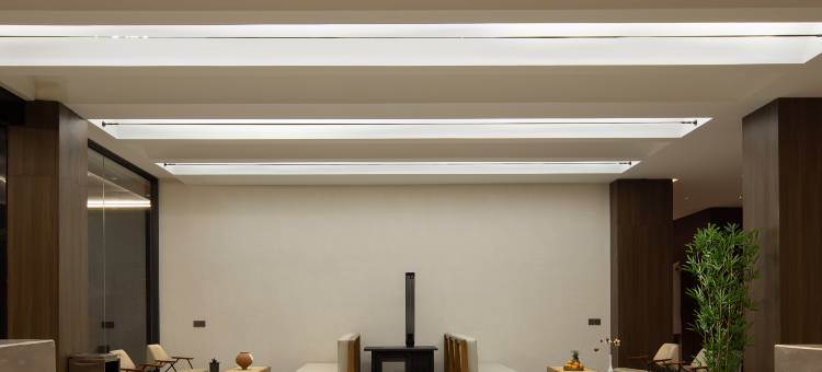 Vala Toms山崖朔溪酒店(四姑娘山景区店)图片