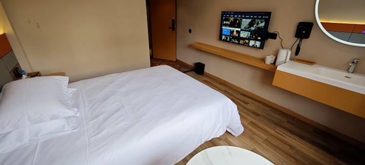 柏云酒店(马鞍山火车站解放路店)图片