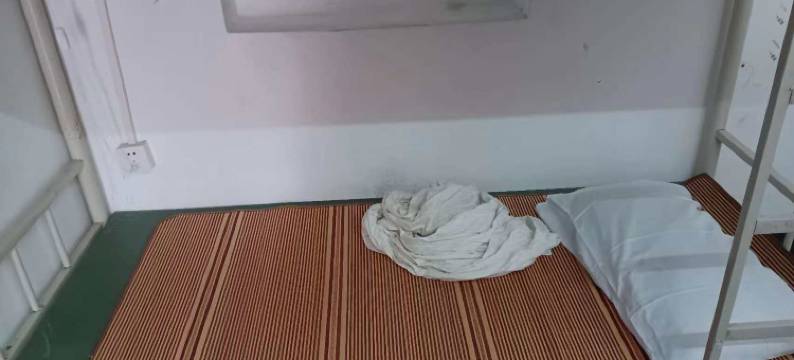 深圳大众青年公寓(罗湖晒布店)图片