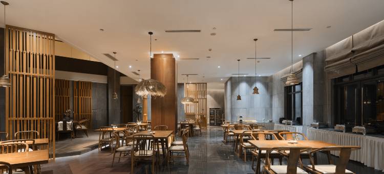 邛海17度 · 被梦叫醒酒店(西昌火把广场店)图片
