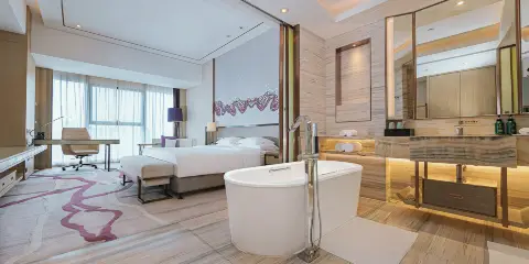 宜賓綠髮皇冠假日酒店