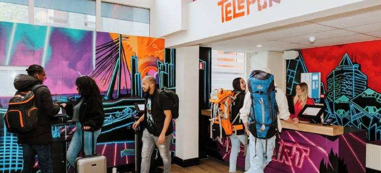 鹿特丹瞬息移动酒店(Rotterdam Teleport Hotel)图片