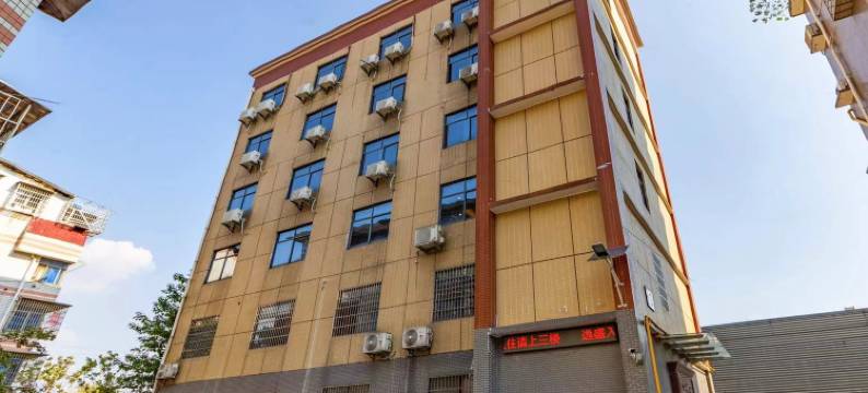 长沙逸盛主题酒店(中南大学阳光地铁站店)图片