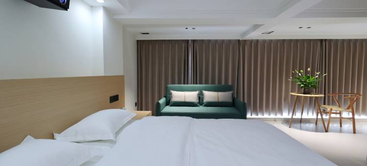 夕舍民宿酒店(宜宾站店)图片