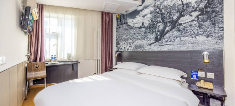 速8酒店(兰州东方红广场地铁站万象城店)图片