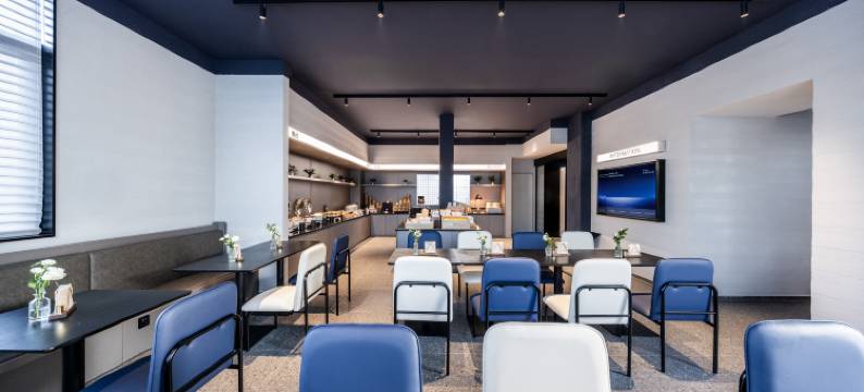 成都玉林街倪家桥地铁站轻居酒店图片