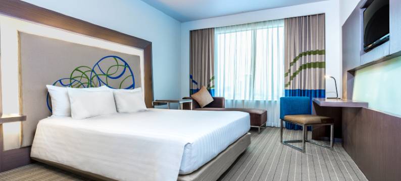 福朋喜来登酒店曼谷素坤逸隆齐酒店(Four Points by Sheraton Bangkok Ploenchit Sukhumvit)图片