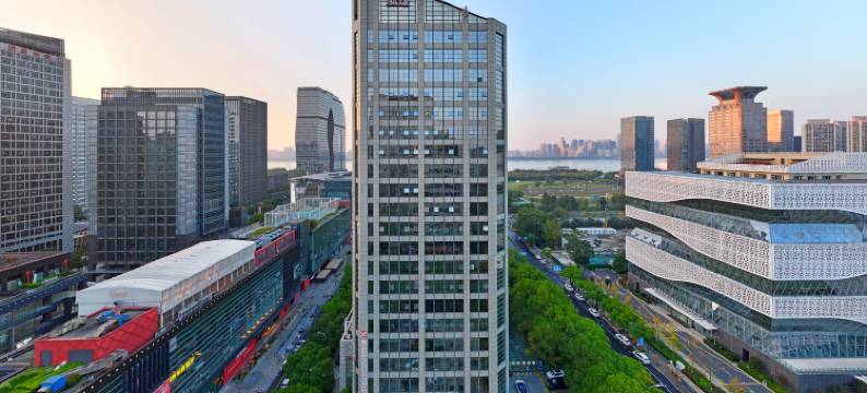 木方程创意酒店(滨江星光大道店)图片